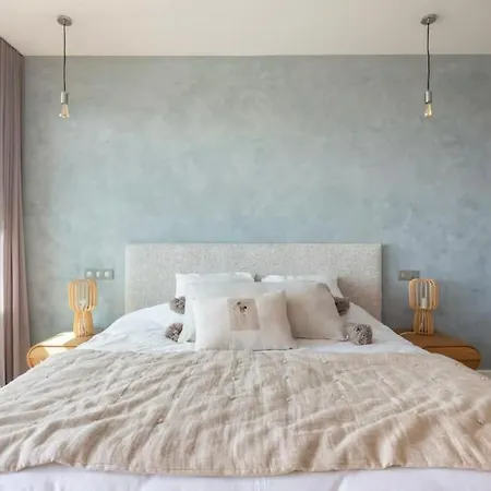 Stunning With Pool - Gulf Of St Tropez Villa