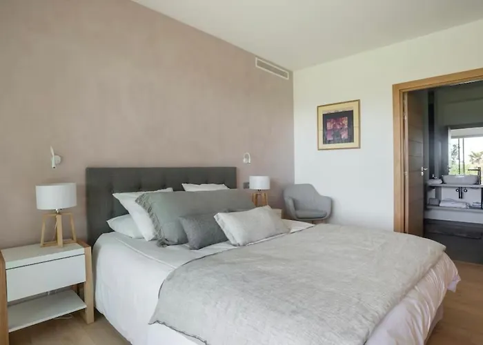 Stunning With Pool - Gulf Of St Tropez *