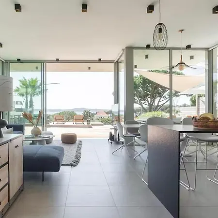 Stunning With Pool - Gulf Of St Tropez Villa *