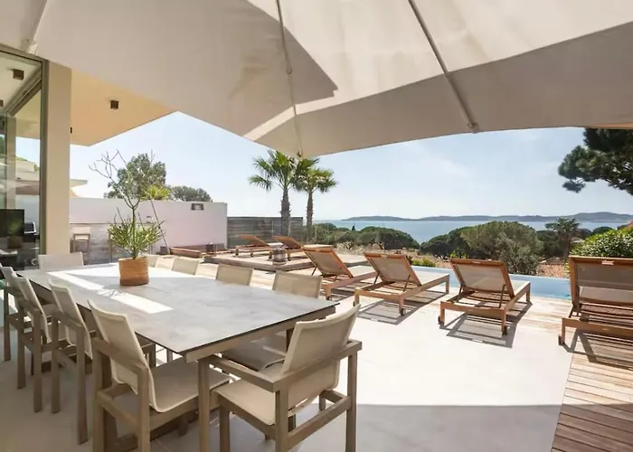 Stunning With Pool - Gulf Of St Tropez 생트막시메